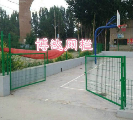 武昌大學(xué)校園美觀公園圍欄欣